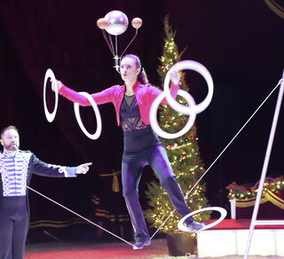 Circus Alaska Gast Artisten Göppinger Weihnachtszirkus 2022